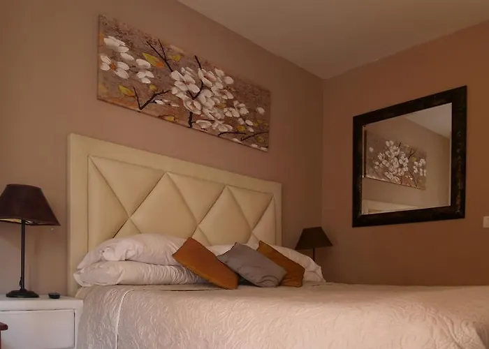 Gonzalez Πανσιόν 3*