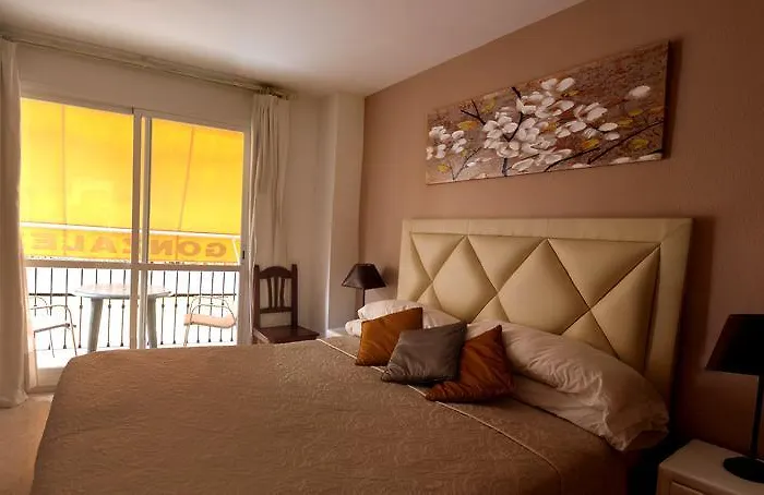 Gonzalez Πανσιόν